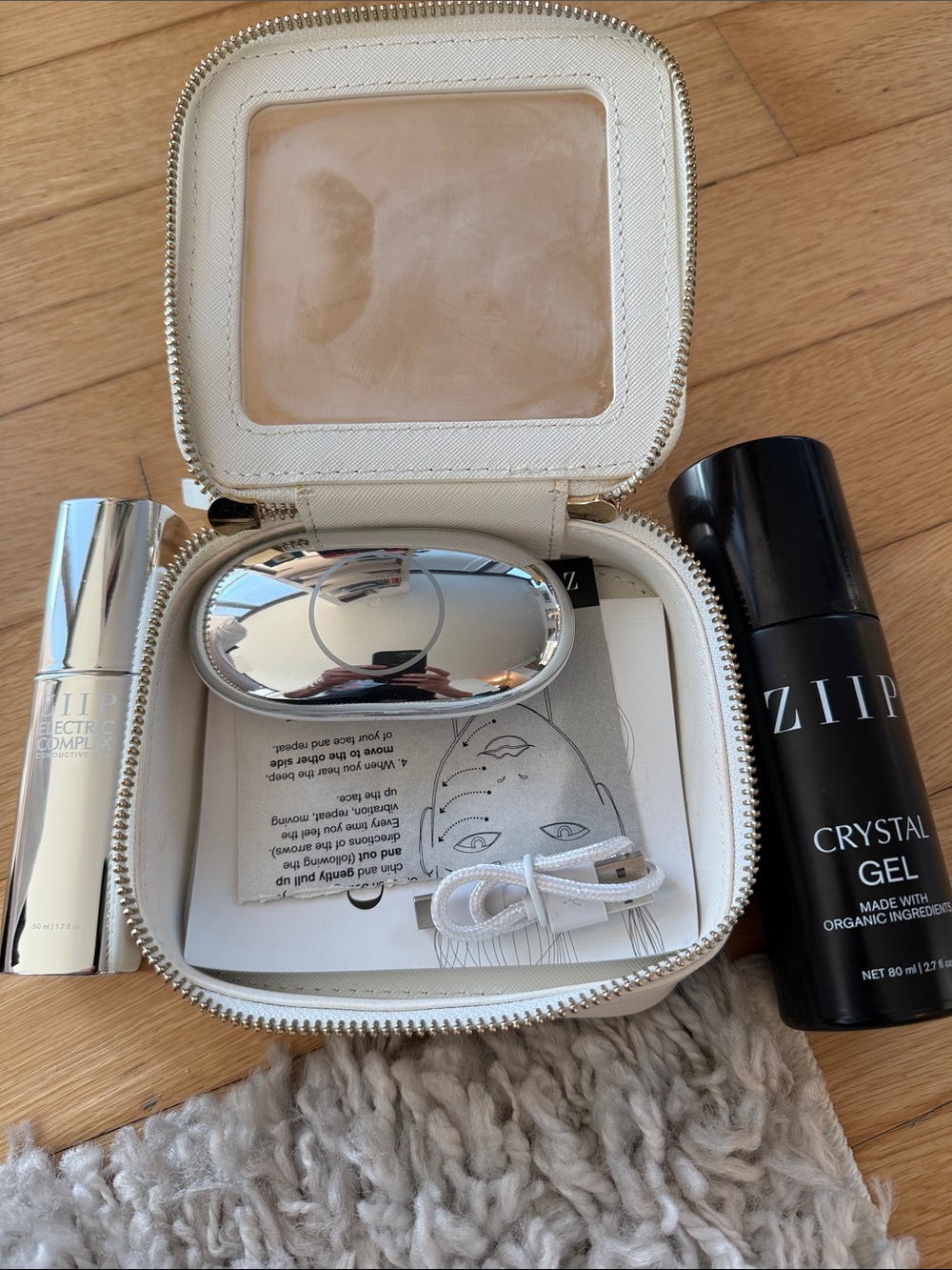 Zip Crystal Gel & Silver Beauty Device Set in Cream